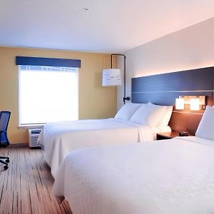 Holiday Inn Express Hotel & Suites Chester By Ihg